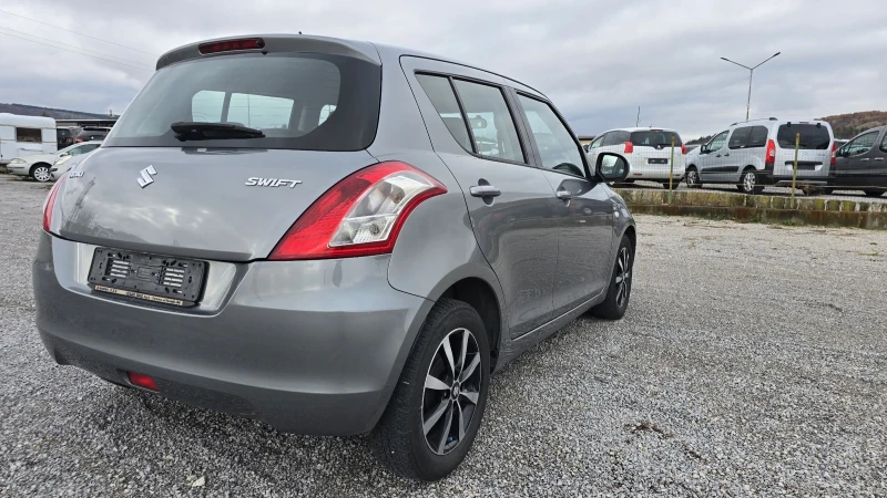 Suzuki Swift 1.3, снимка 4 - Автомобили и джипове - 48273865