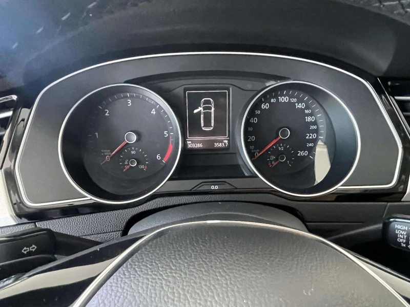 VW Passat Comfortline 2.0tdi 190hp, снимка 8 - Автомобили и джипове - 50020598