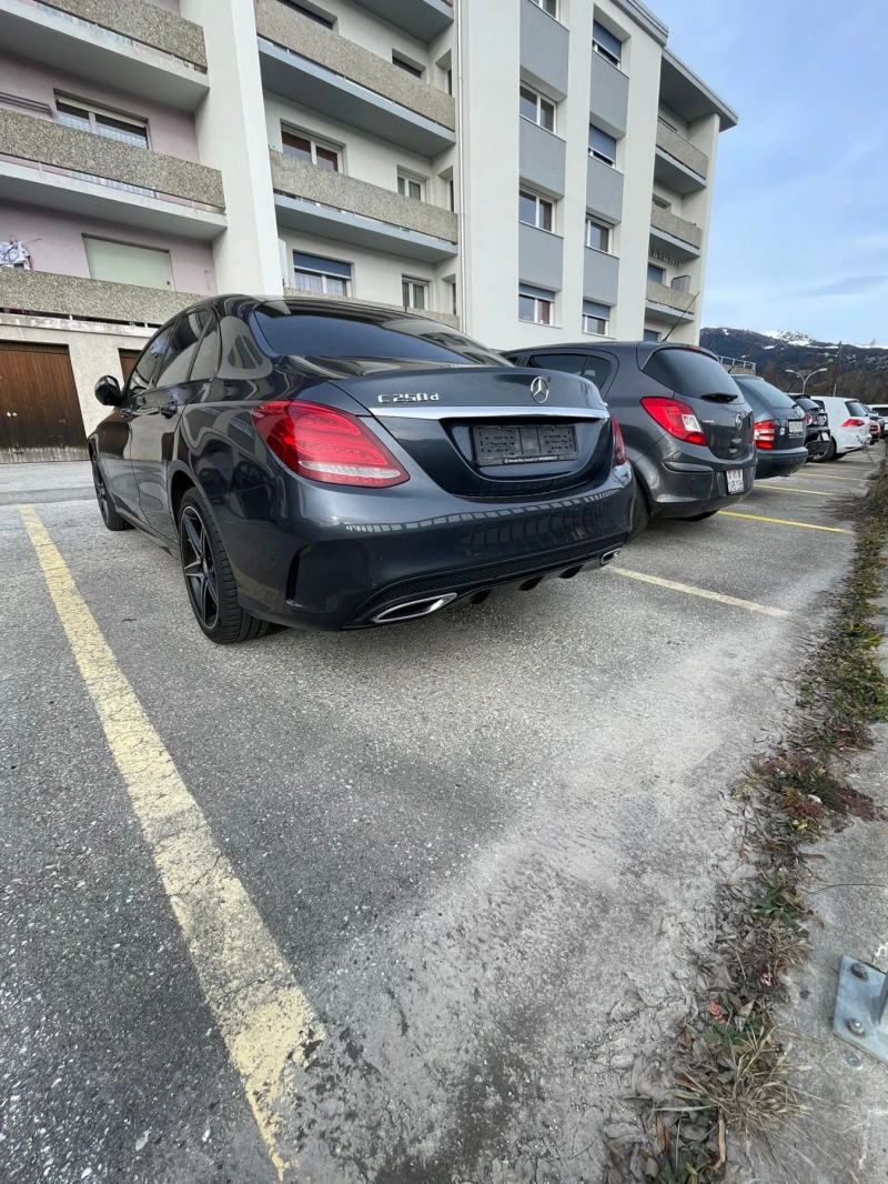 Mercedes-Benz C 250, снимка 5 - Автомобили и джипове - 52889296