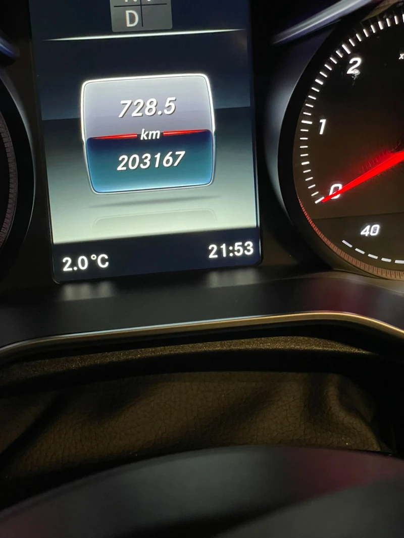 Mercedes-Benz C 250, снимка 10 - Автомобили и джипове - 52889296