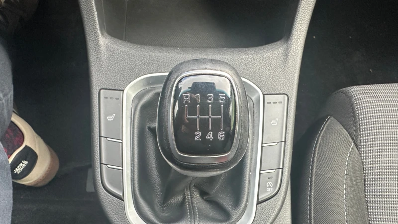 Hyundai I30 1.4i от България, първи собственик, снимка 15 - Автомобили и джипове - 53113358