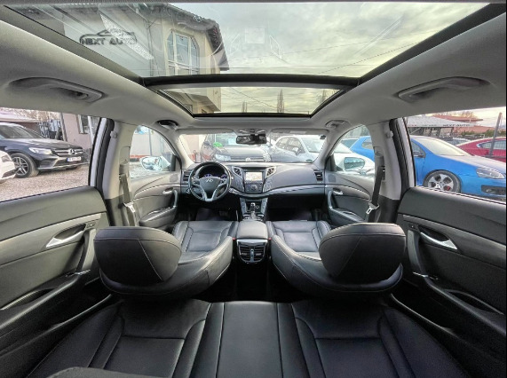 Hyundai I40 панорама-автомат, снимка 2 - Автомобили и джипове - 44478953