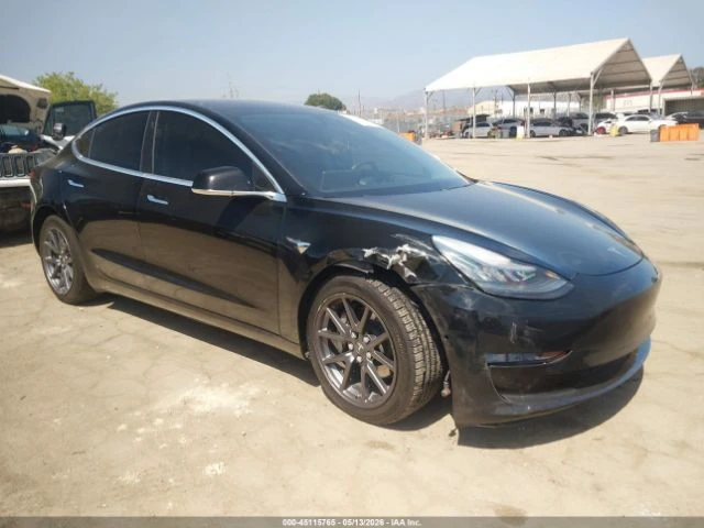 Tesla Model 3 LONG RANGE DUAL MOTOR ALL-WHEEL DRIVE