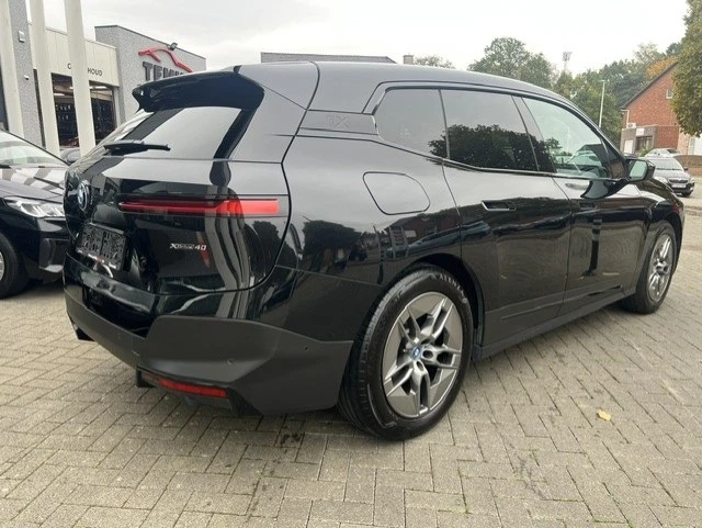 BMW iX 40 Limited Edition - xDrive, снимка 4 - Автомобили и джипове - 56692040