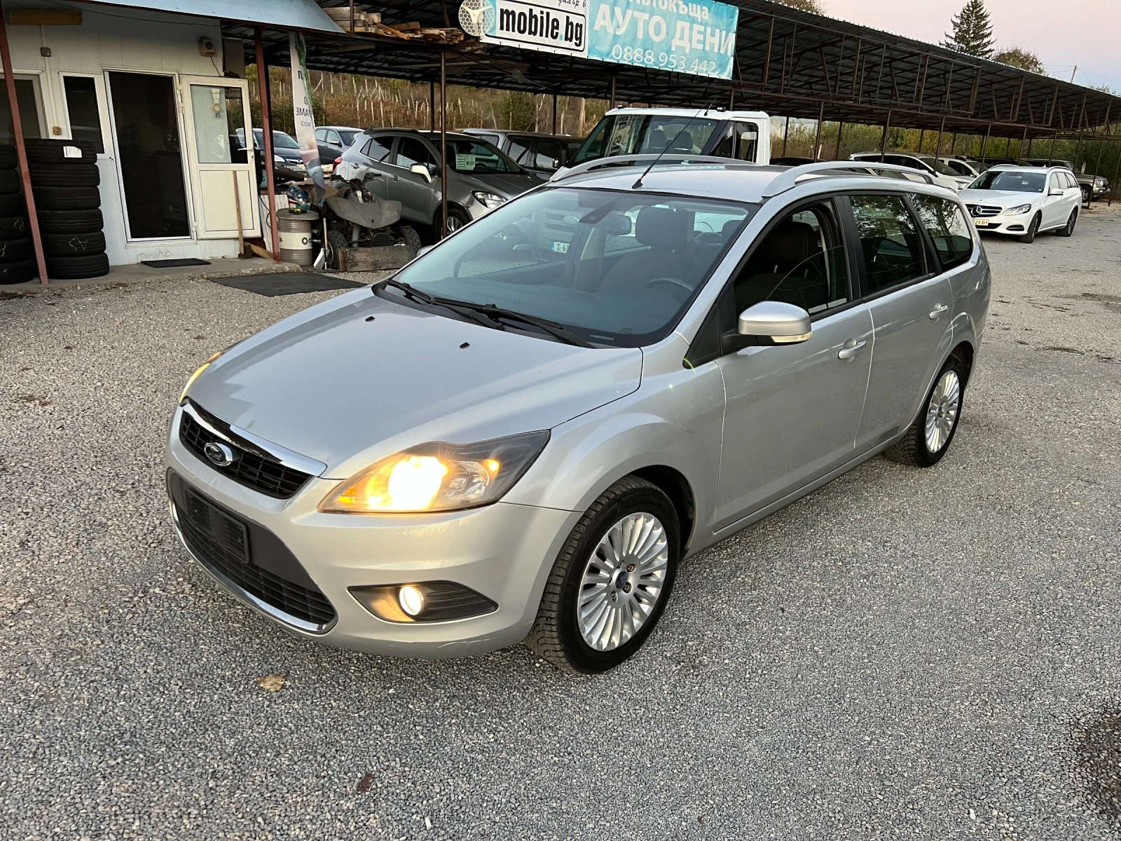 Ford Focus 2.0i-LPG, снимка 1