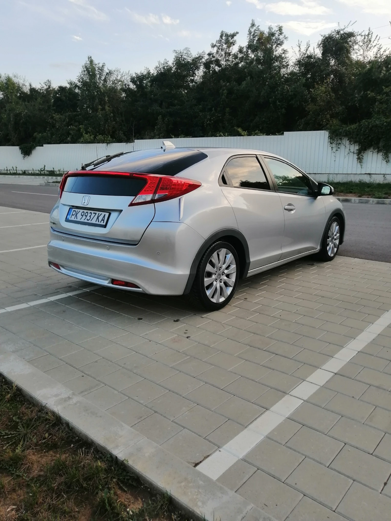 Honda Civic 1.6 i-DTEC - изображение 8