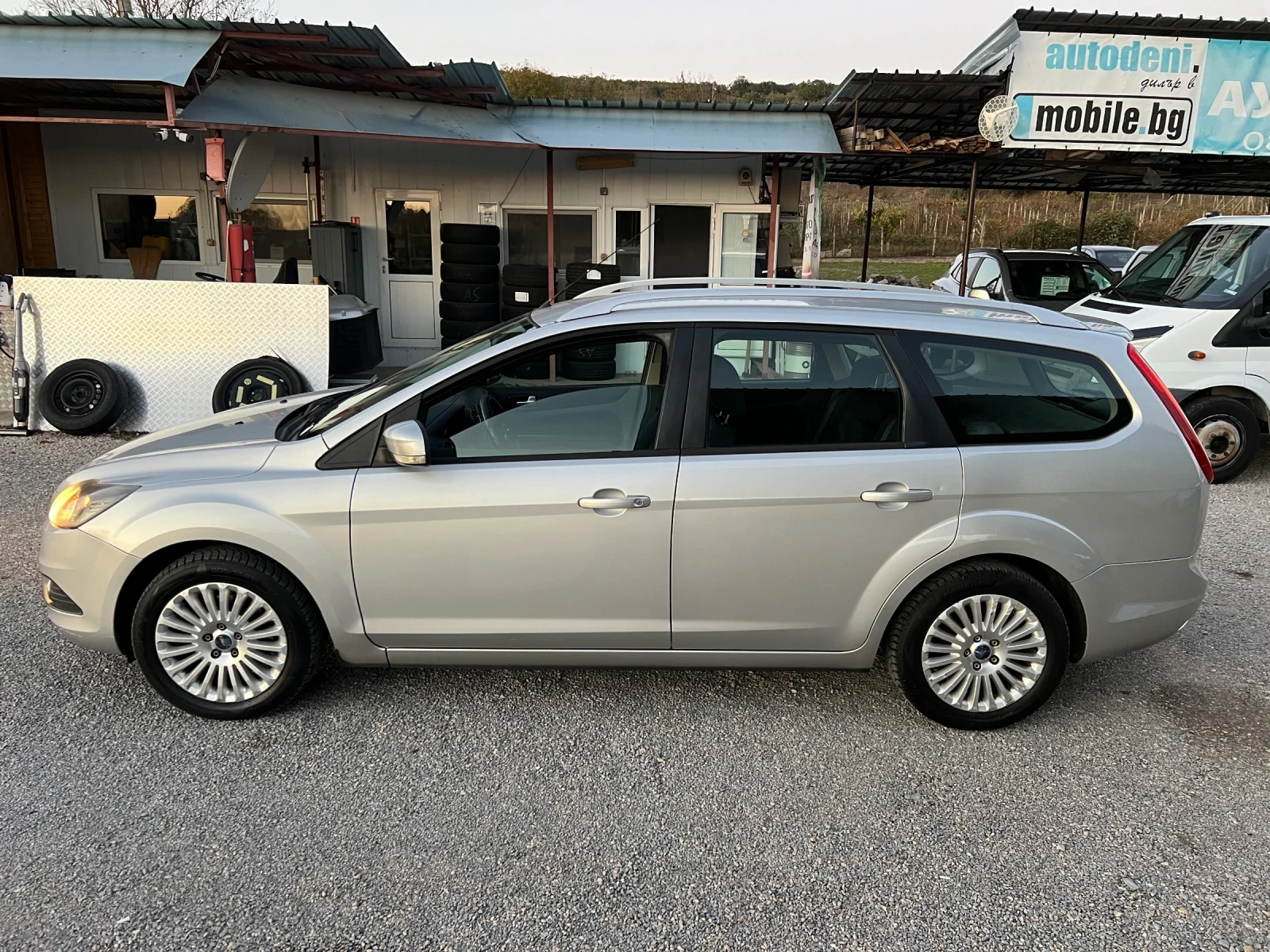 Ford Focus 2.0i-LPG - изображение 6