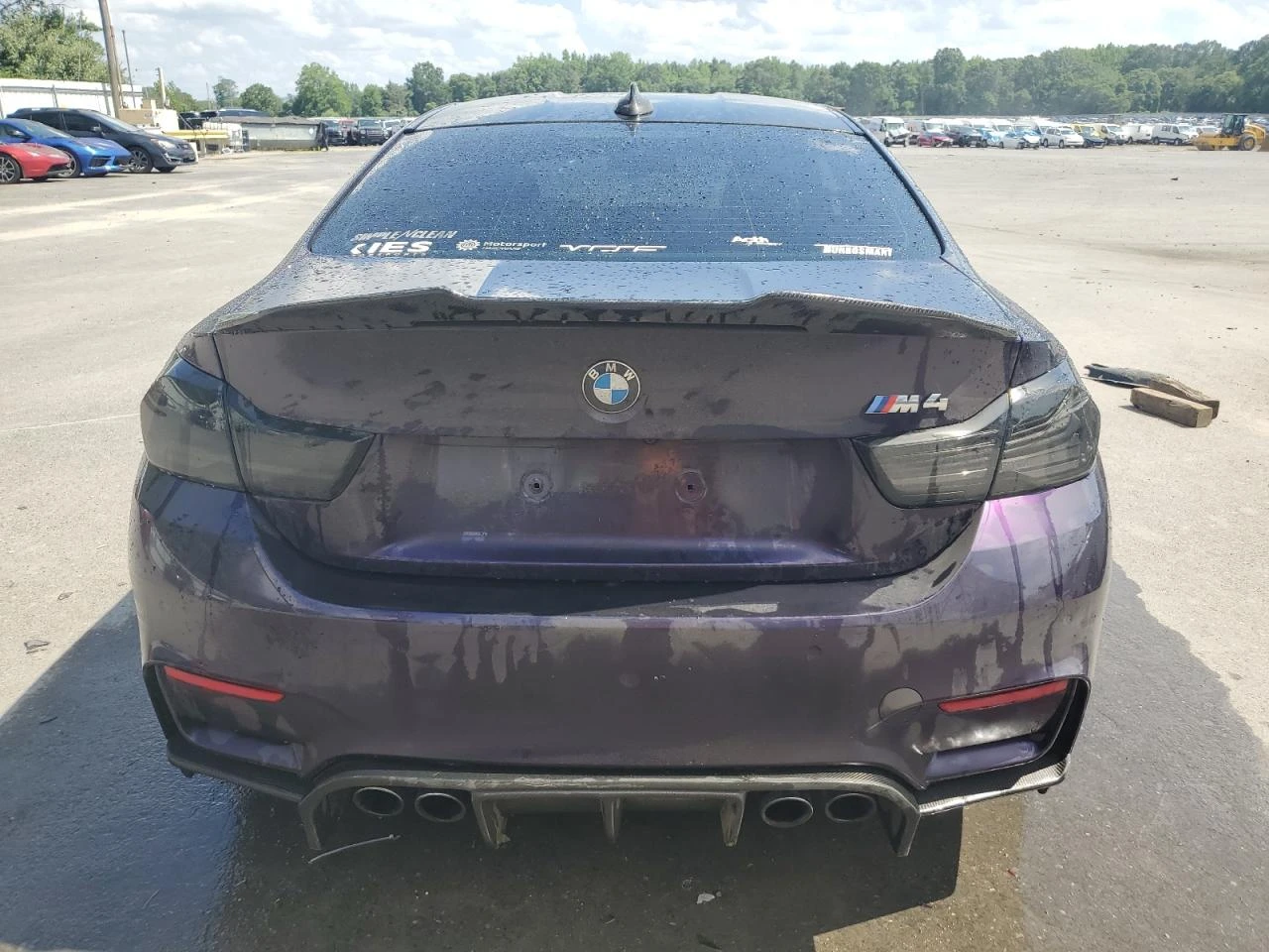 BMW M4 Carbon* Harman* ПОДГРЕВИ - изображение 6