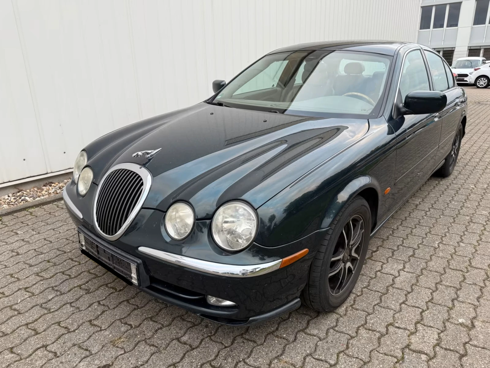 Jaguar S-type R SUPERCHARGED V8 - изображение 3
