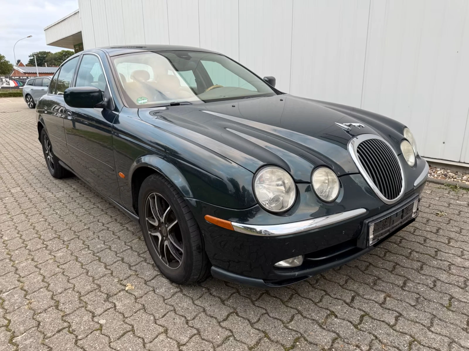 Jaguar S-type R SUPERCHARGED V8 - изображение 2