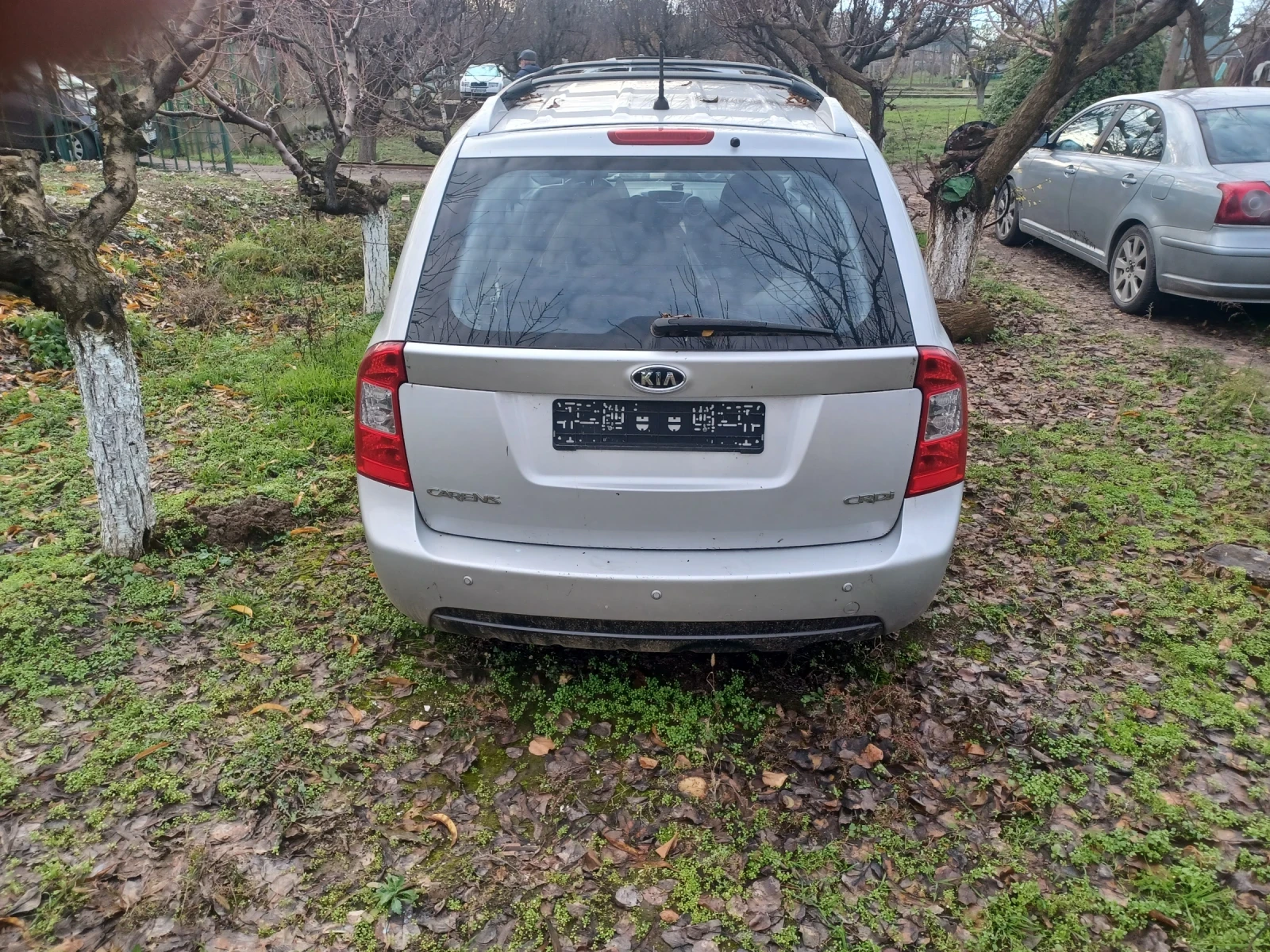 Kia Carens | Mobile.bg � ����������� 1