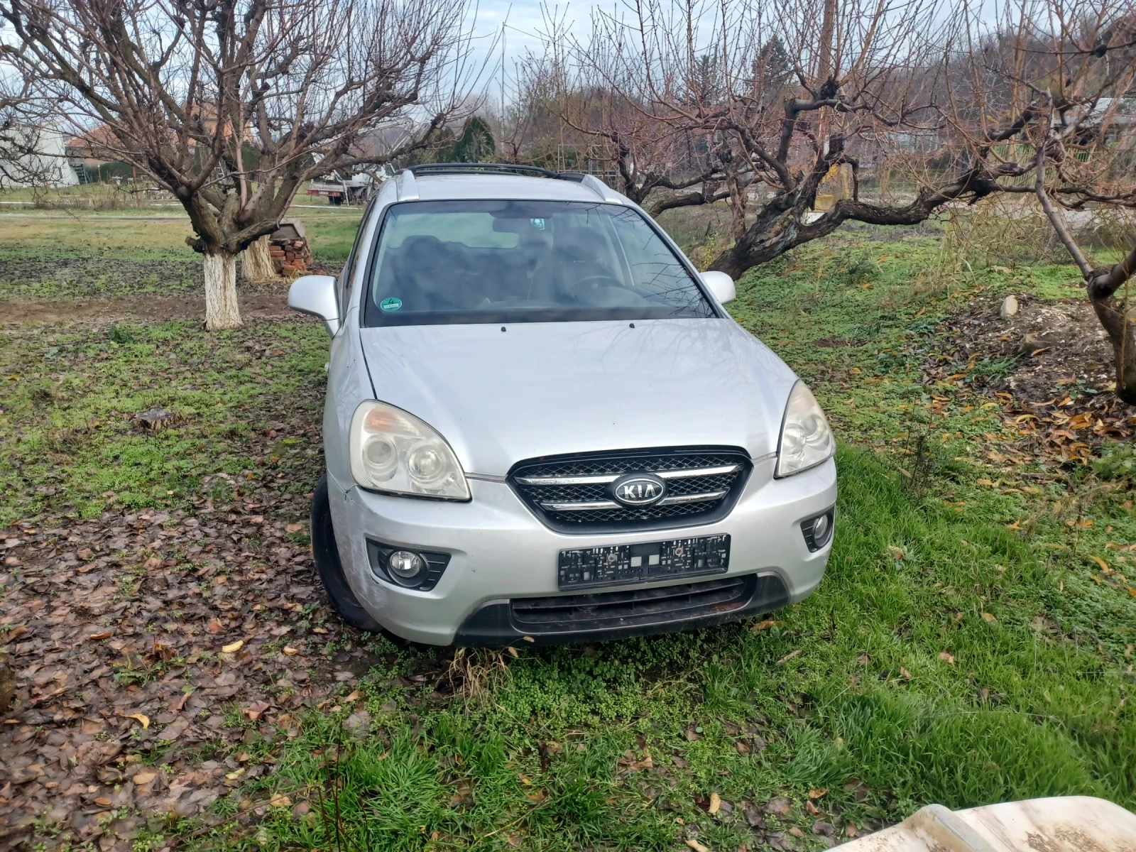 Kia Carens | Mobile.bg � ����������� 4