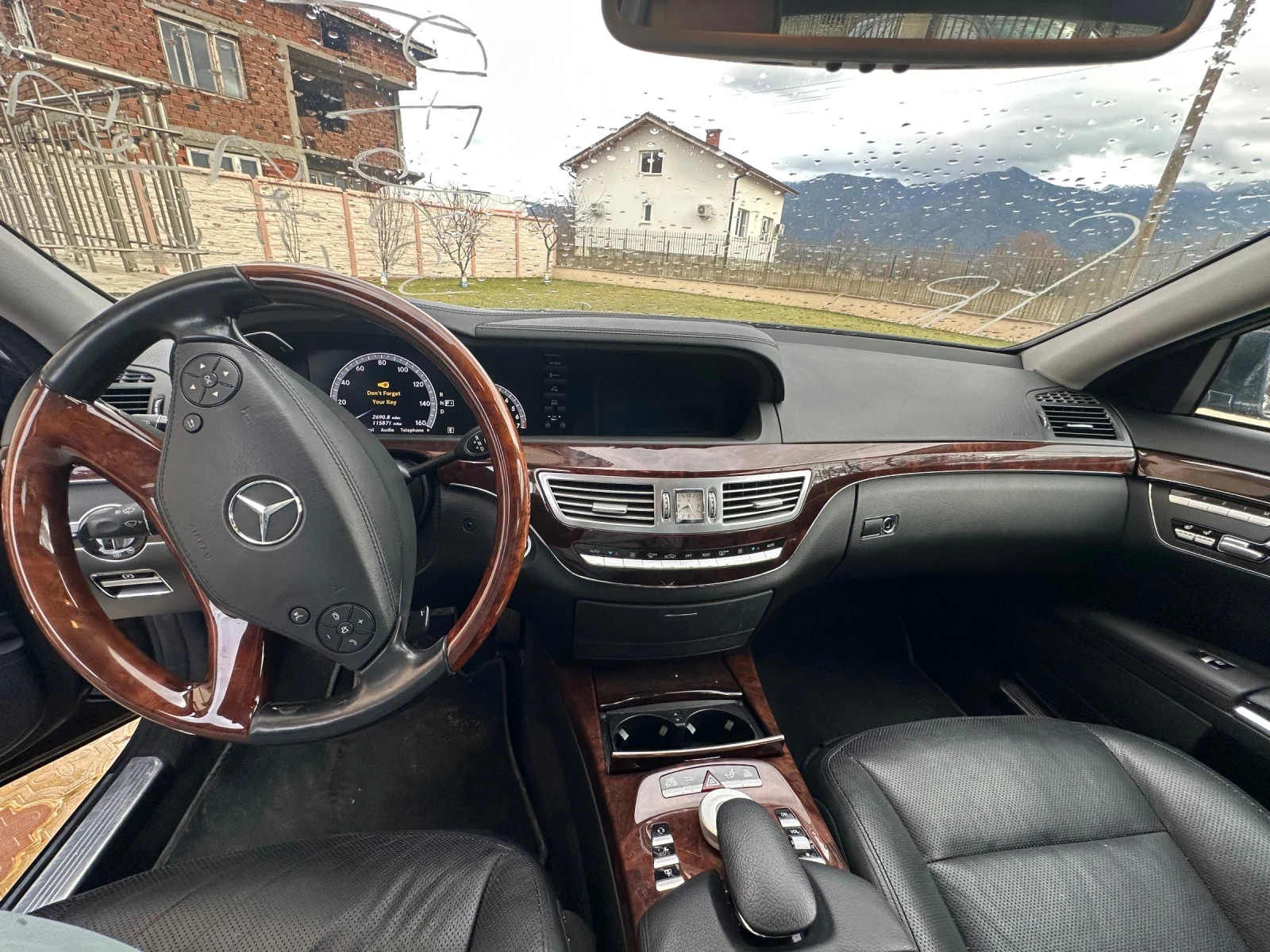 Mercedes-Benz S 550  - изображение 8