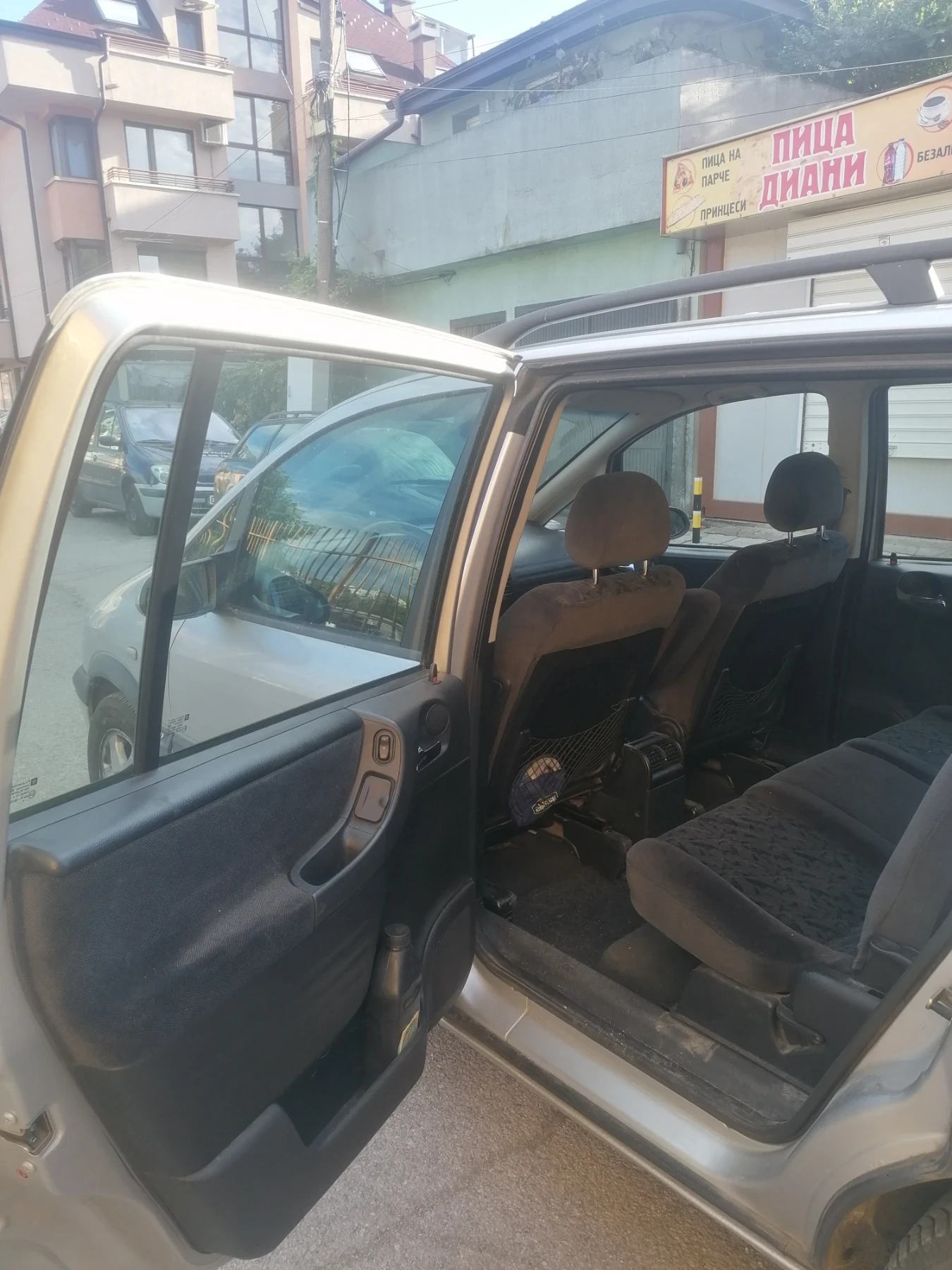 Opel Zafira, снимка 13 - Автомобили и джипове - 53746505