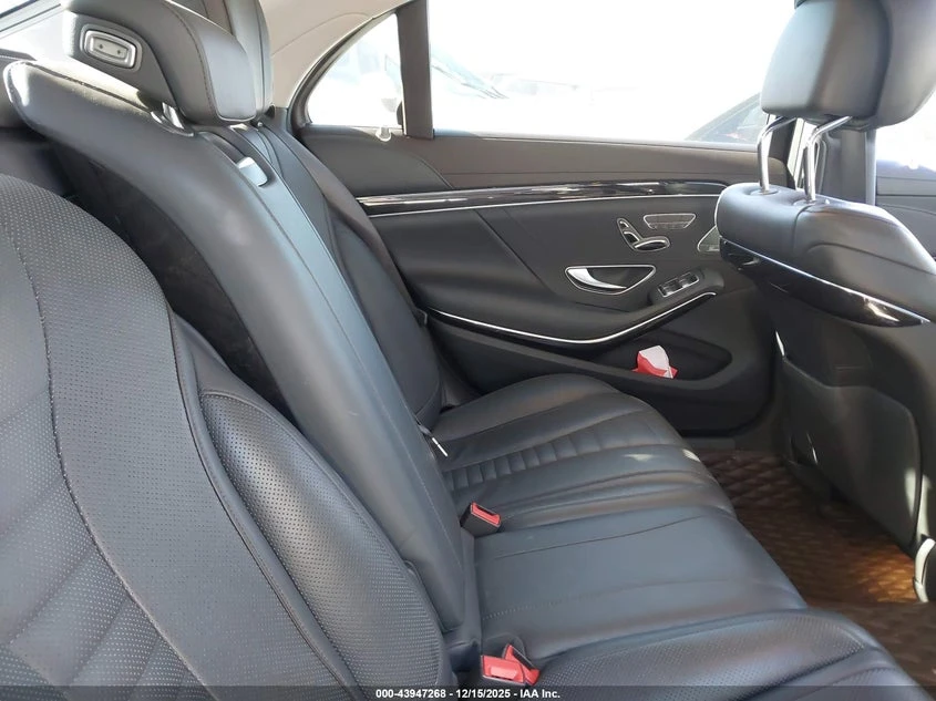 Mercedes-Benz S 560, снимка 9 - Автомобили и джипове - 53794842