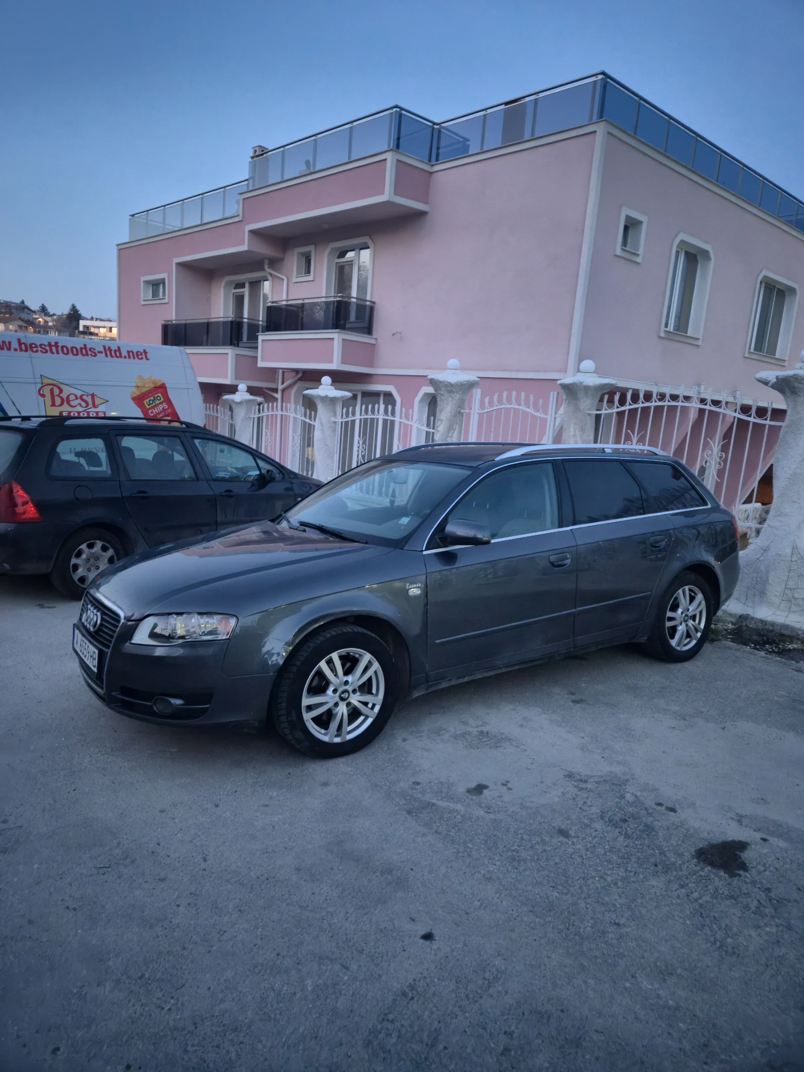 Audi A4, снимка 2 - Автомобили и джипове - 53907906