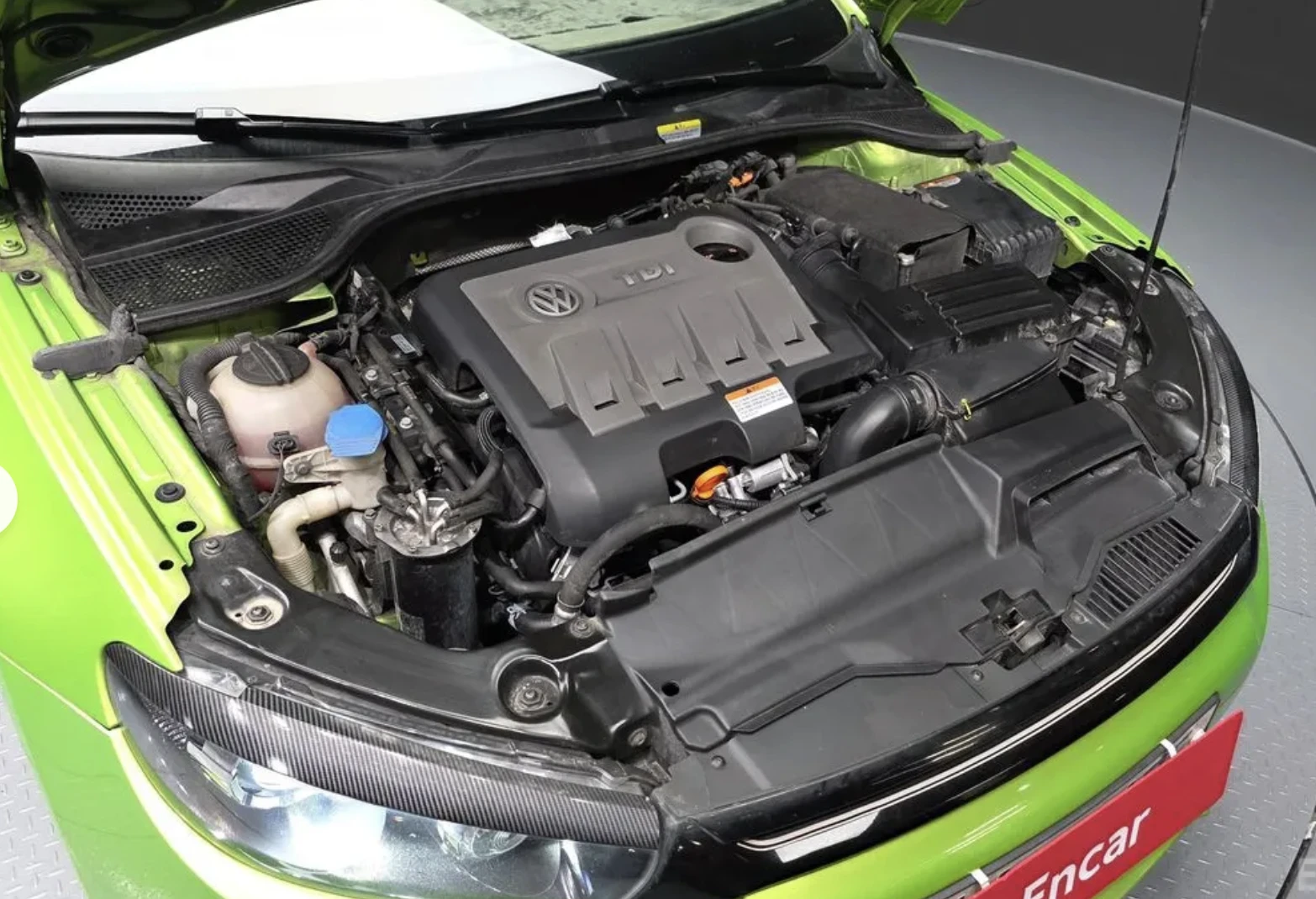 VW Scirocco 2.0 TDI R LINE* PARK ASS* CAMERA* КОЖА* ПОДГРЕВ, снимка 6 - Автомобили и джипове - 54116648