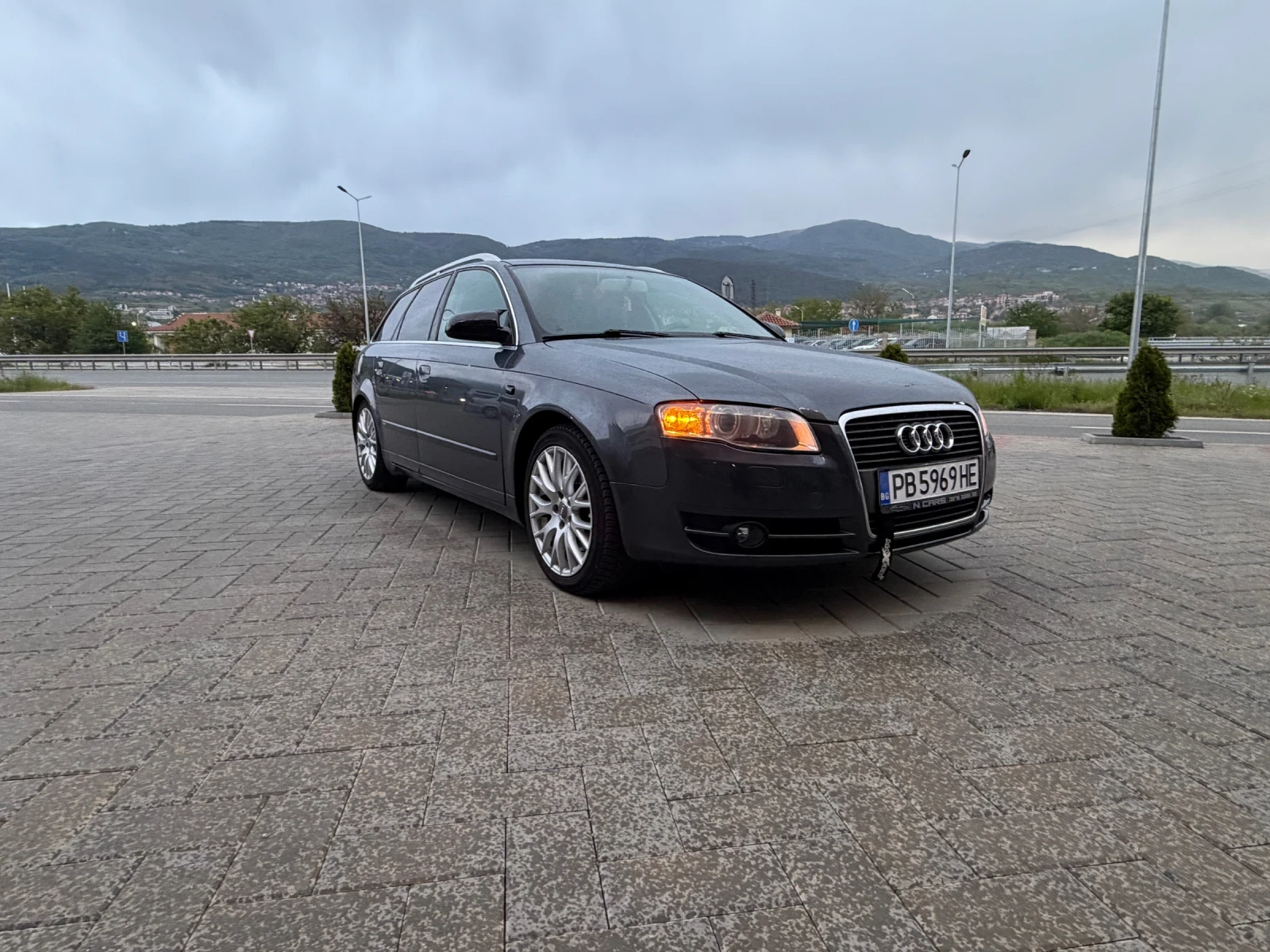 Audi A4, снимка 4 - Автомобили и джипове - 54412620