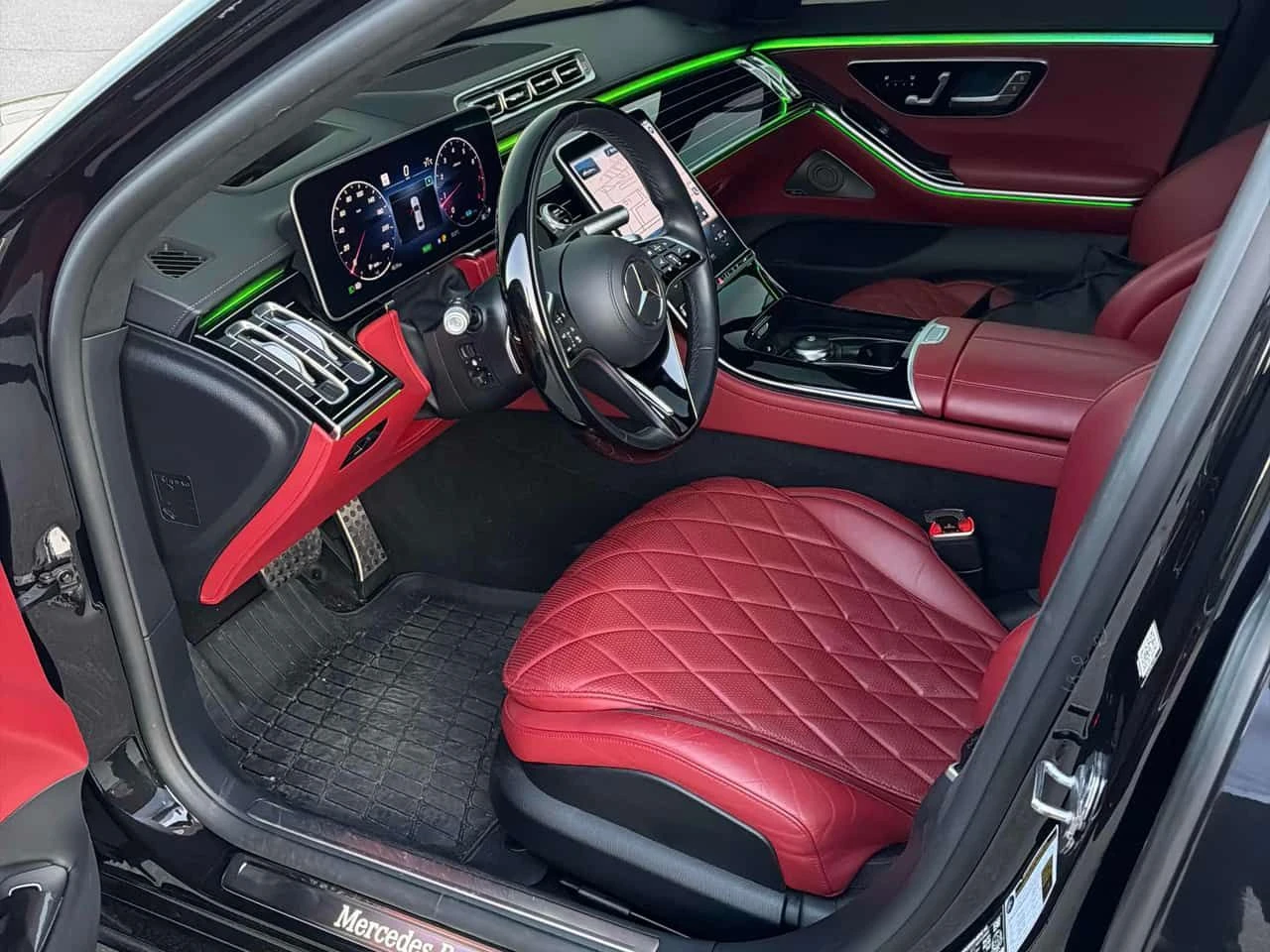 Mercedes-Benz S 580 CARFAX, снимка 14 - Автомобили и джипове - 54771429