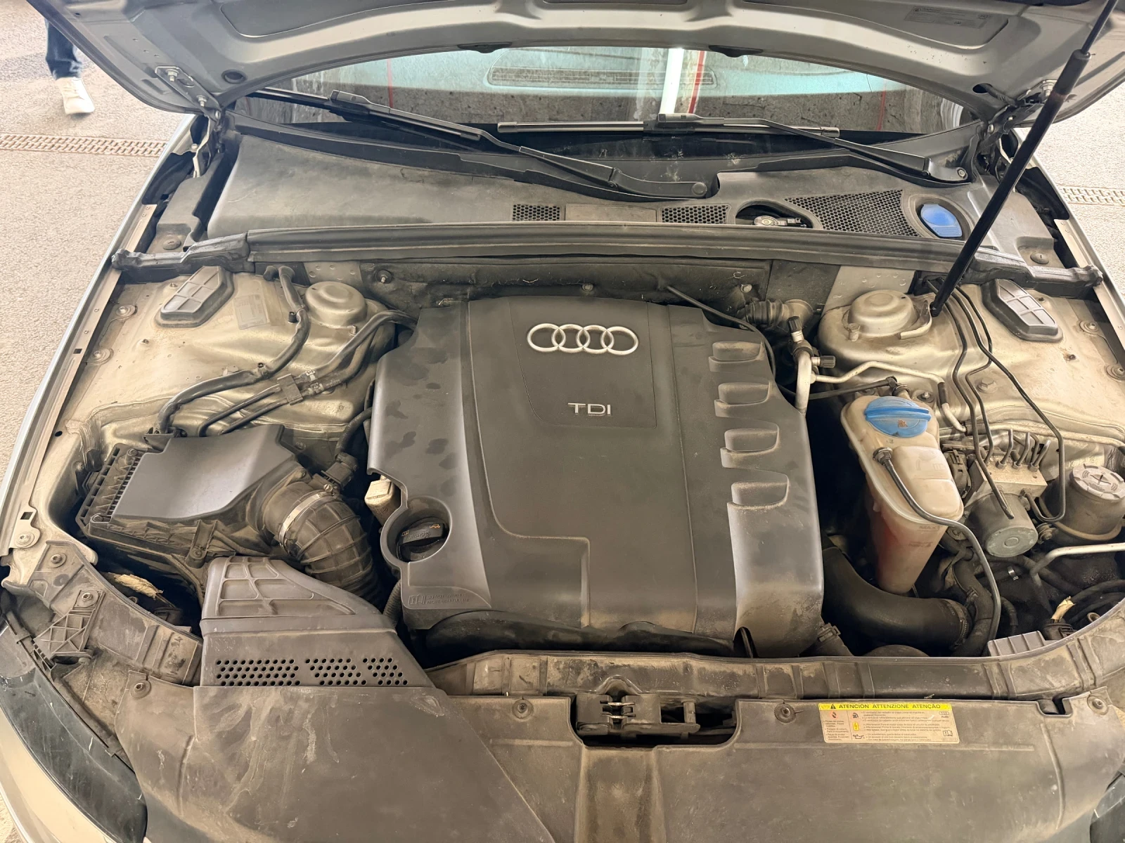 Audi A4 b8 carplay, снимка 16 - Автомобили и джипове - 54787159