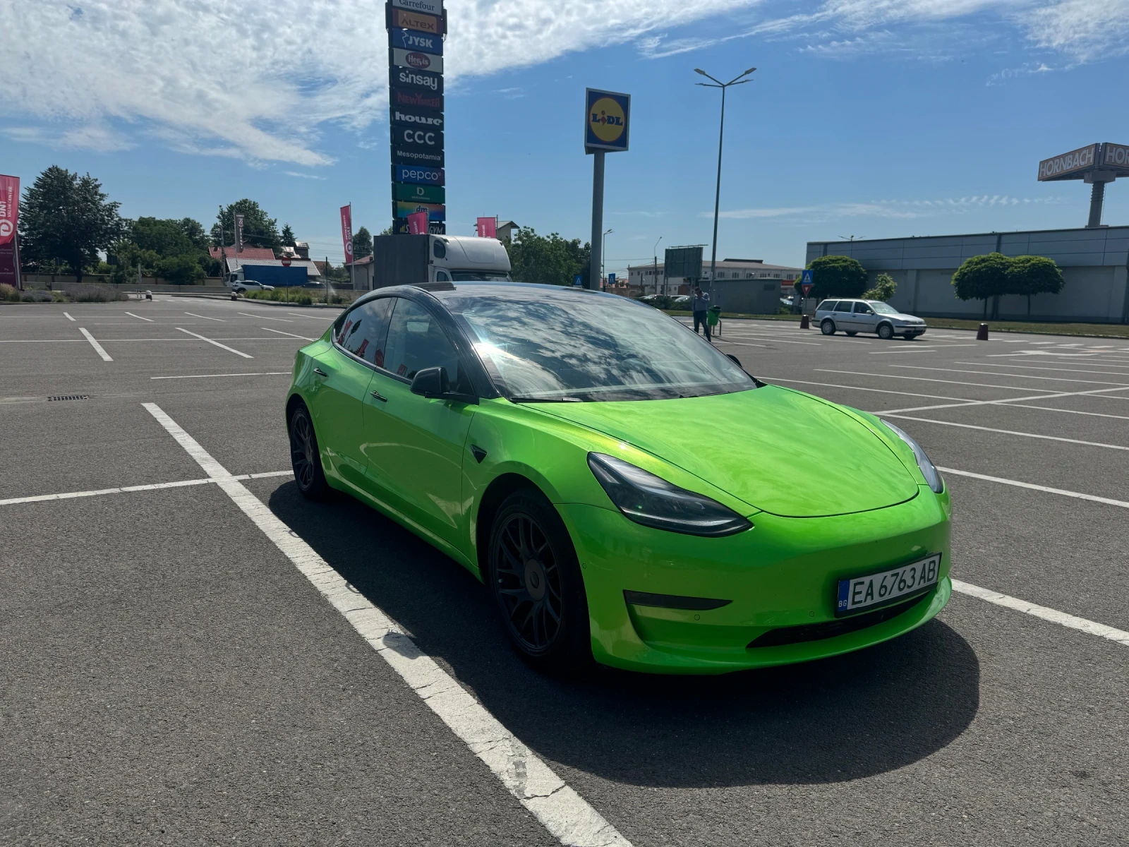 Tesla Model 3 Long Range | Mobile.bg � ����������� 3