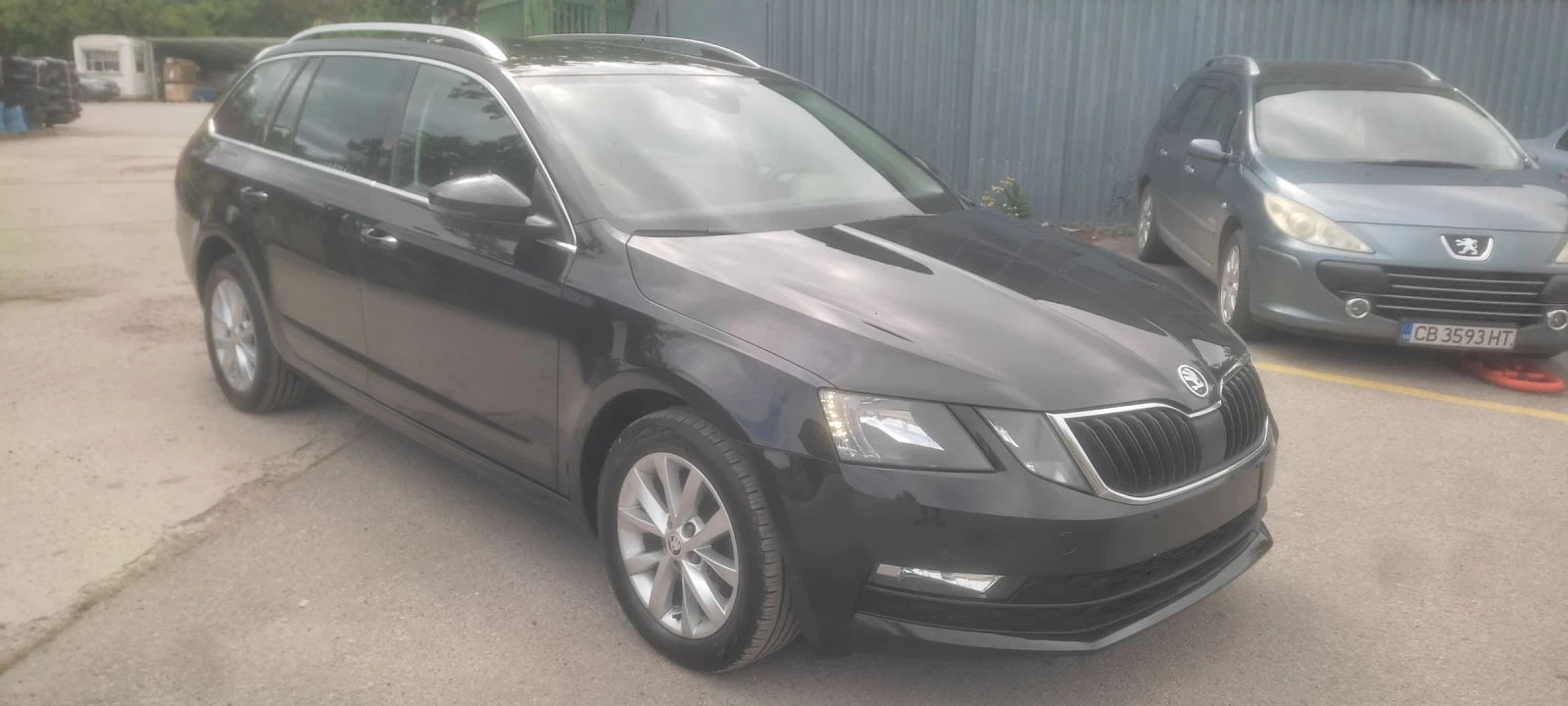 Skoda Octavia 1.5G-TEC, снимка 3 - Автомобили и джипове - 55143527
