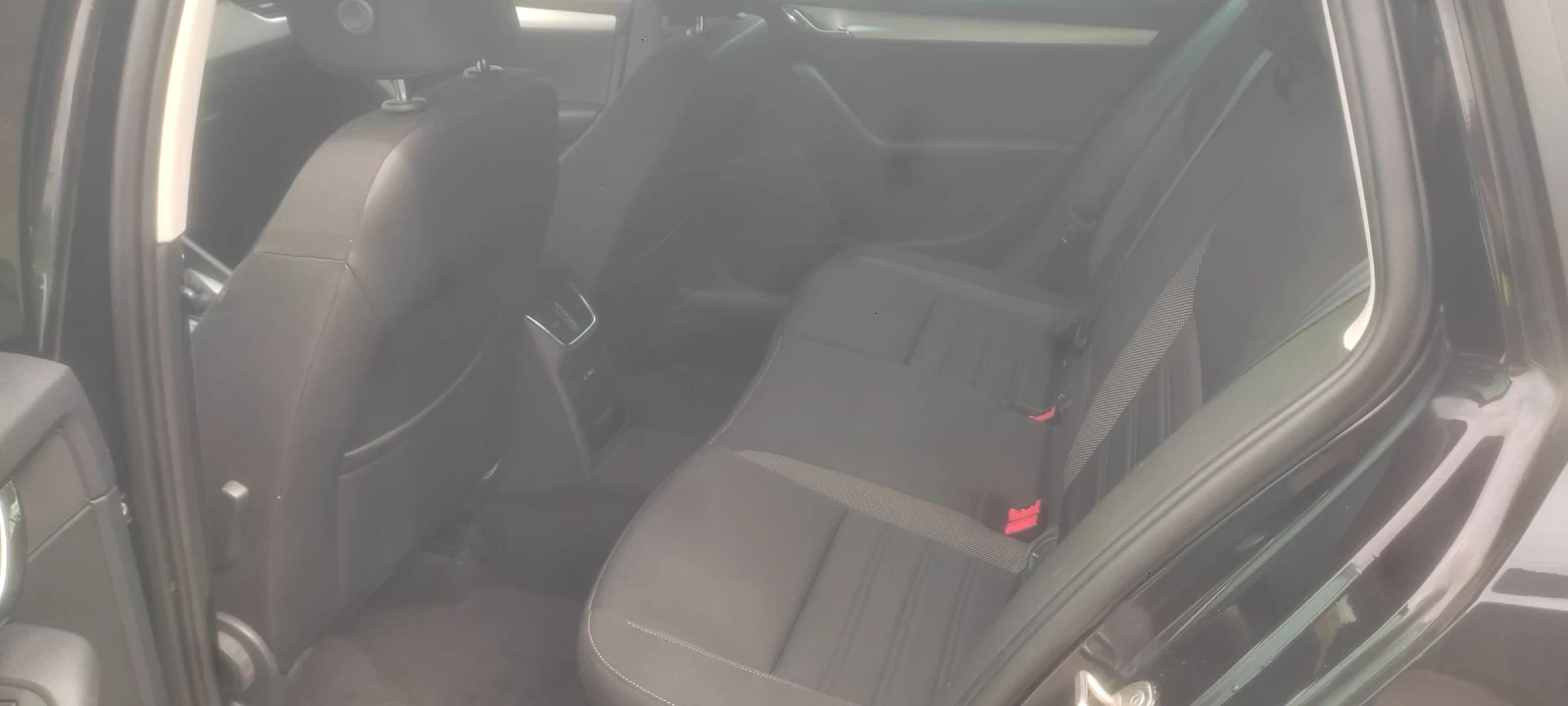 Skoda Octavia 1.5G-TEC, снимка 10 - Автомобили и джипове - 55143527
