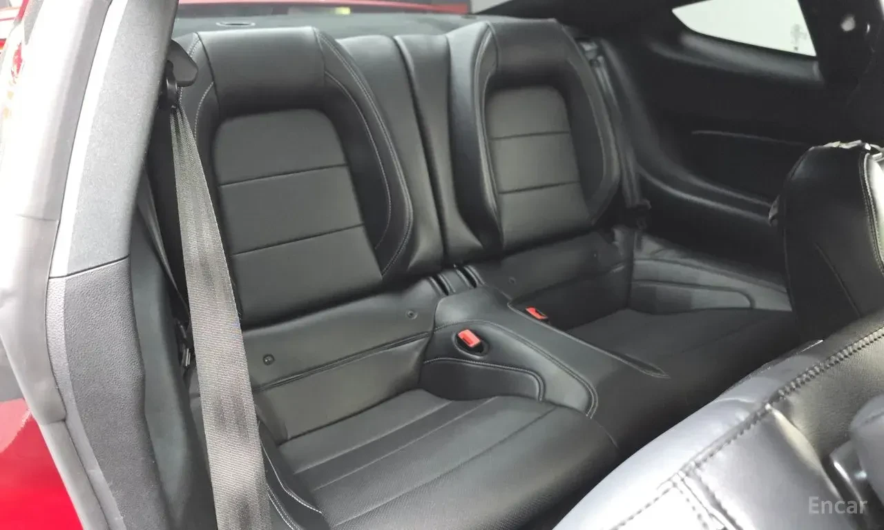 Ford Mustang GT* 5.0* V8* ПОДГРЕВ* ОБДУХВАНЕ* КАМЕРА* КЕЙЛЕС* , снимка 14 - Автомобили и джипове - 56184028
