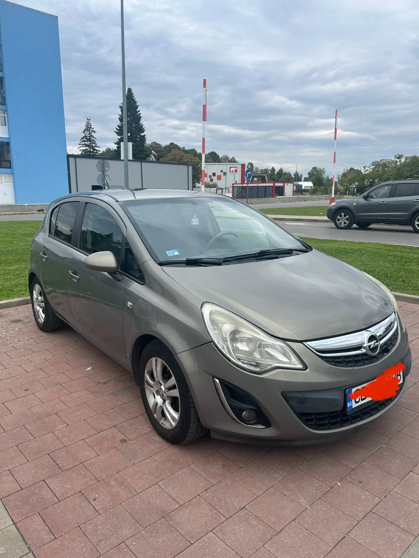 Opel Corsa Ecoflex, снимка 2 - Автомобили и джипове - 56184530