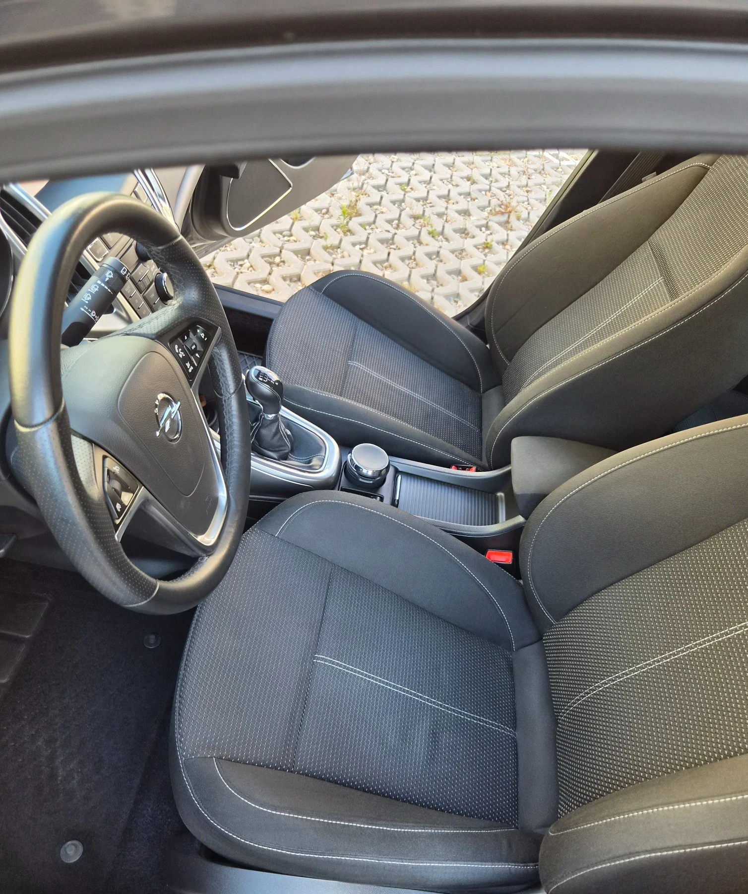 Opel Astra, снимка 8 - Автомобили и джипове - 56735029