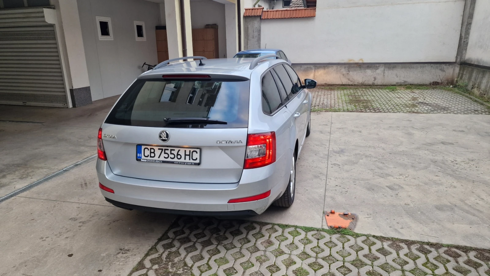 Skoda Octavia, снимка 2 - Автомобили и джипове - 56739963