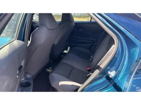 Toyota C-HR 2.0 PHEV COOL, снимка 11