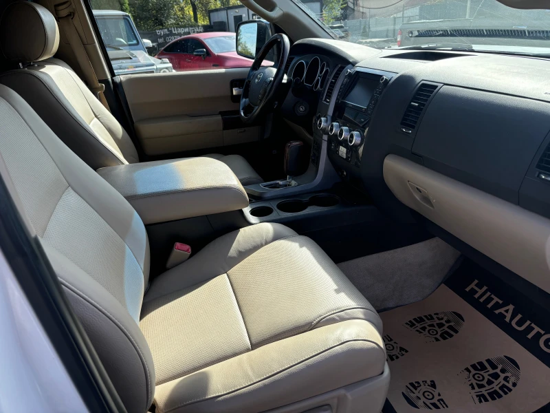 Toyota Sequoia Platinum ГАЗ, снимка 10 - Автомобили и джипове - 47674979