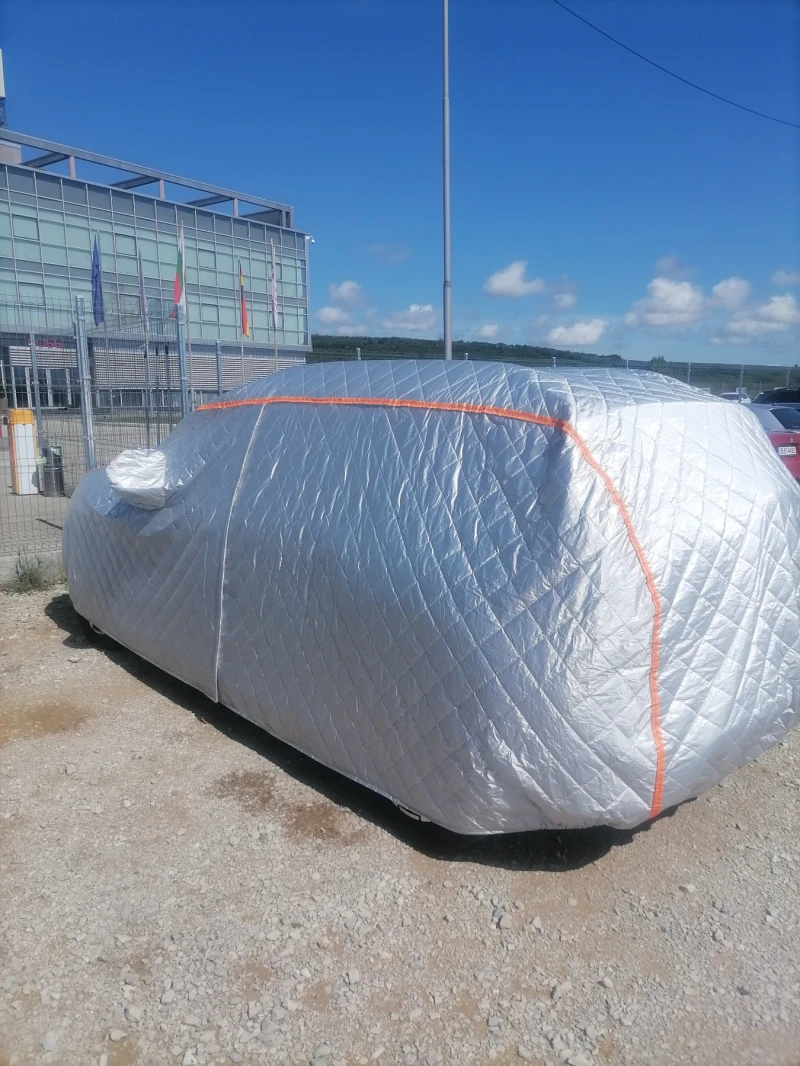 Dacia Duster 1.5 dci, снимка 17 - Автомобили и джипове - 49243152