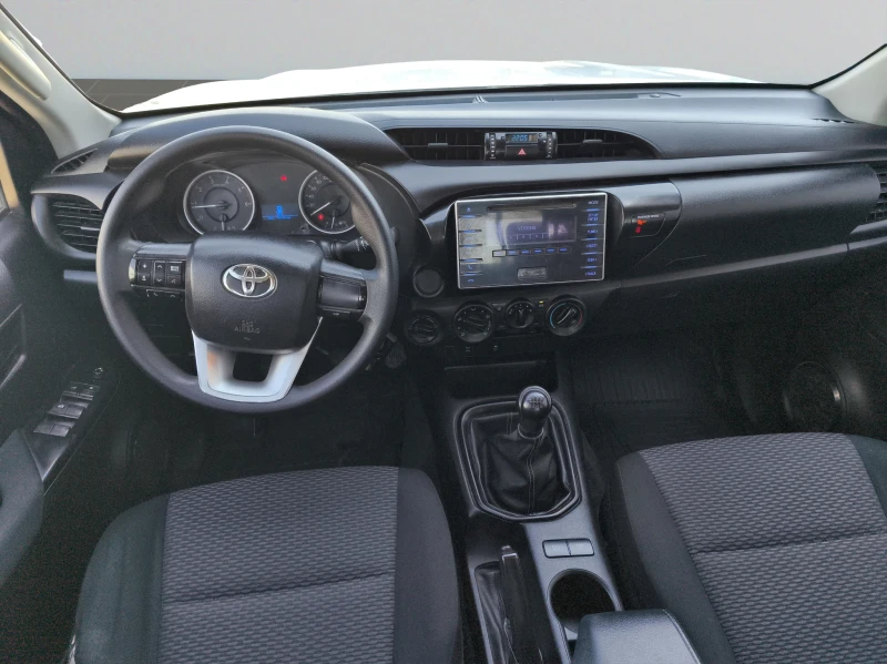 Toyota Hilux DOUBLE-CAB 2.4 D-4D 150HP 4x4 BVM6 E6/2005R08, снимка 9 - Автомобили и джипове - 51918648