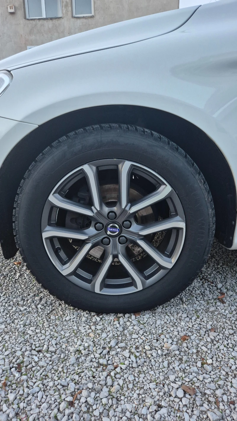 Volvo XC60 2, 0D T4, снимка 8 - Автомобили и джипове - 52771842
