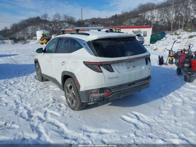 Hyundai Tucson AWD* Кожа* Камера* Обдухване* Подгрев*  - изображение 5