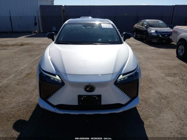 Lexus RZ 300E | PREMIUM | ПАНОРАМА | OБДУХВАНЕ, снимка 11 - Автомобили и джипове - 54994842