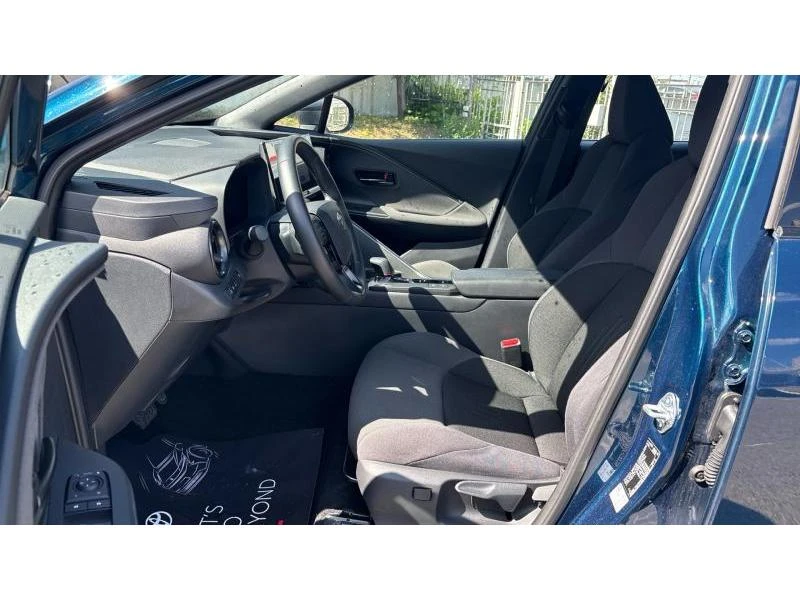Toyota C-HR 2.0 PHEV COOL, снимка 12 - Автомобили и джипове - 55257149