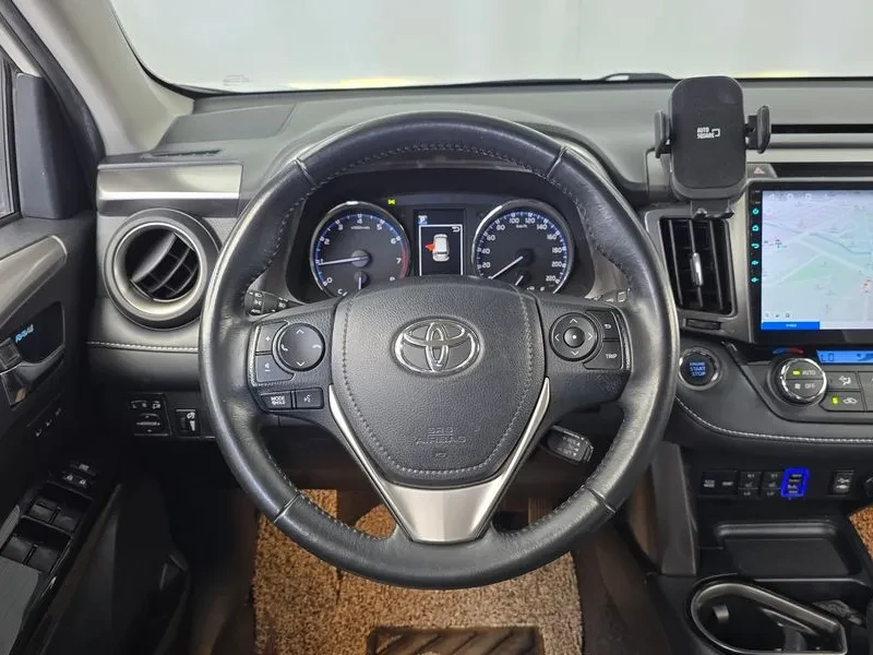 Toyota Rav4  2.5 2Wd, снимка 13 - Автомобили и джипове - 55748389