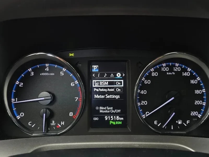 Toyota Rav4  2.5 2Wd, снимка 8 - Автомобили и джипове - 55748389