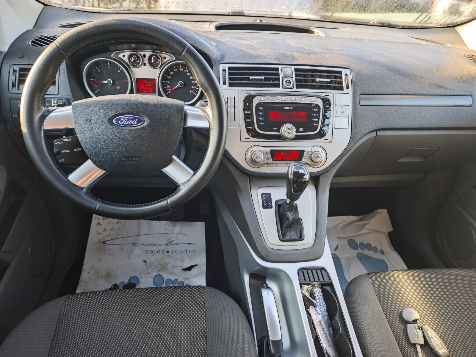 Ford Kuga  - изображение 6