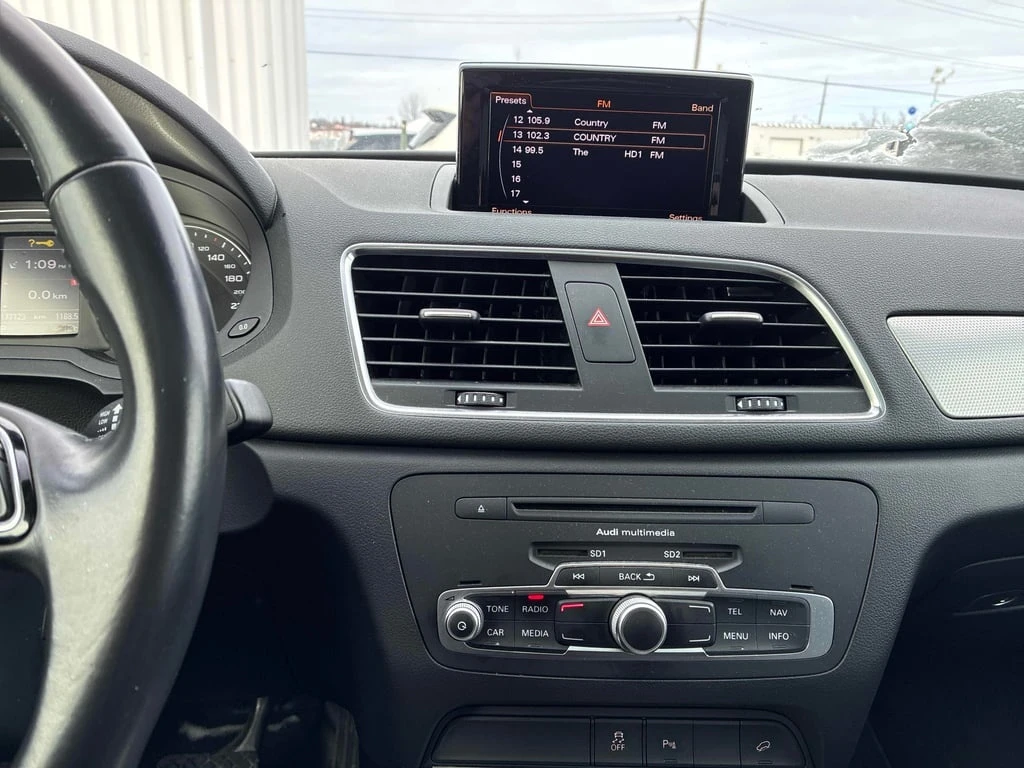 Audi Q3 * Technik * CARFAX * ���� �� �� | Mobile.bg � ����������� 9