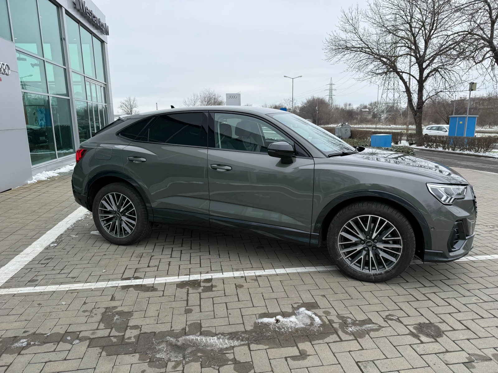 Audi Q3 Sportback 40 TDI quattro - изображение 4