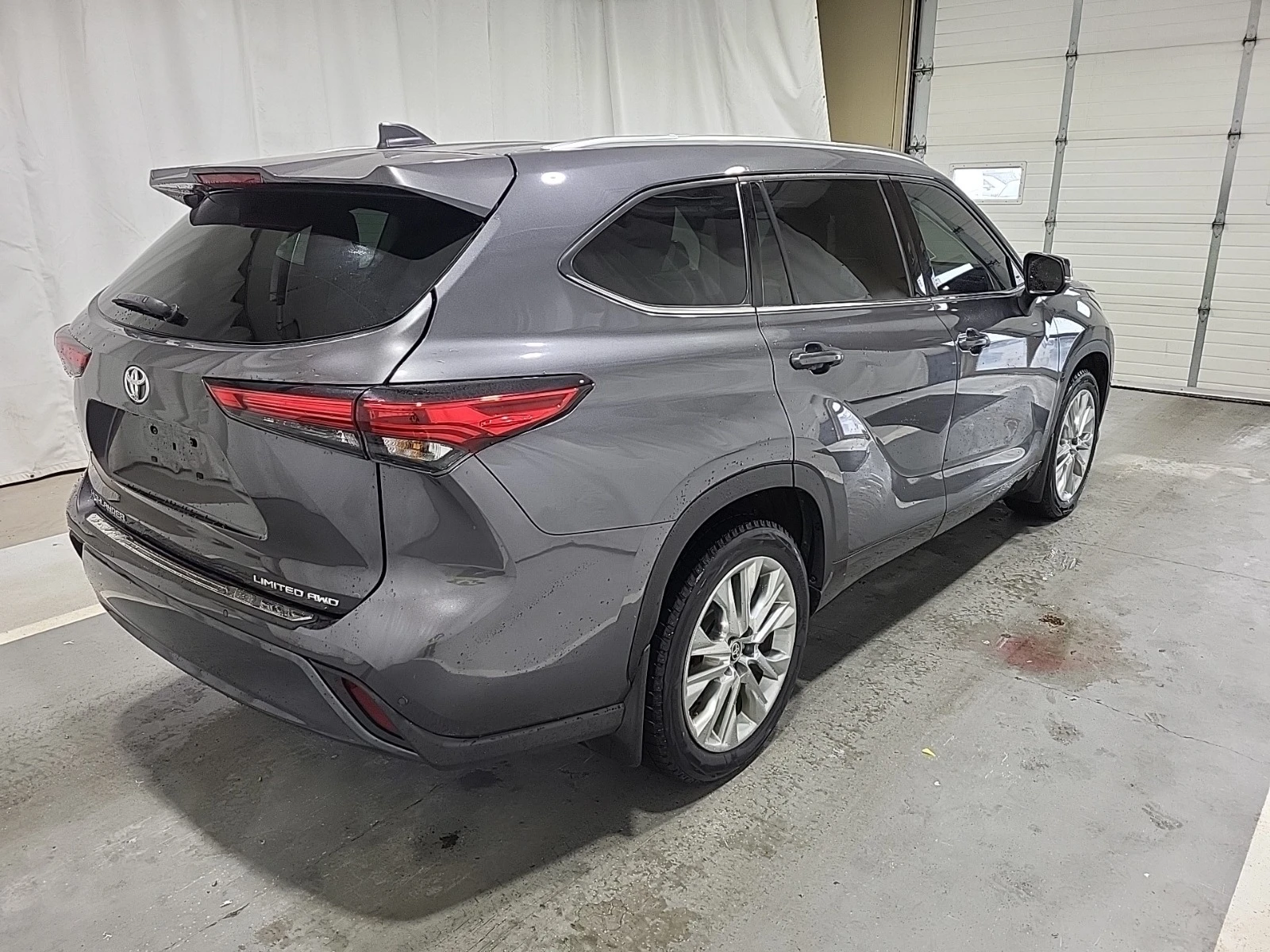 Toyota Highlander LIMITED * CARFAX * AWD * NAV | Mobile.bg � ����������� 4