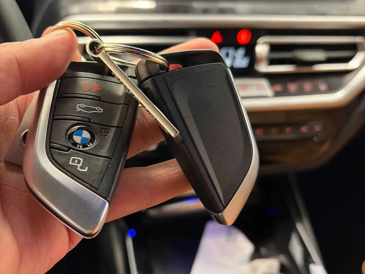 BMW X3 * xDrive30i * ПОДГРЕВ* КАМЕРА* ПАНОРАМА* , снимка 10 - Автомобили и джипове - 54084844