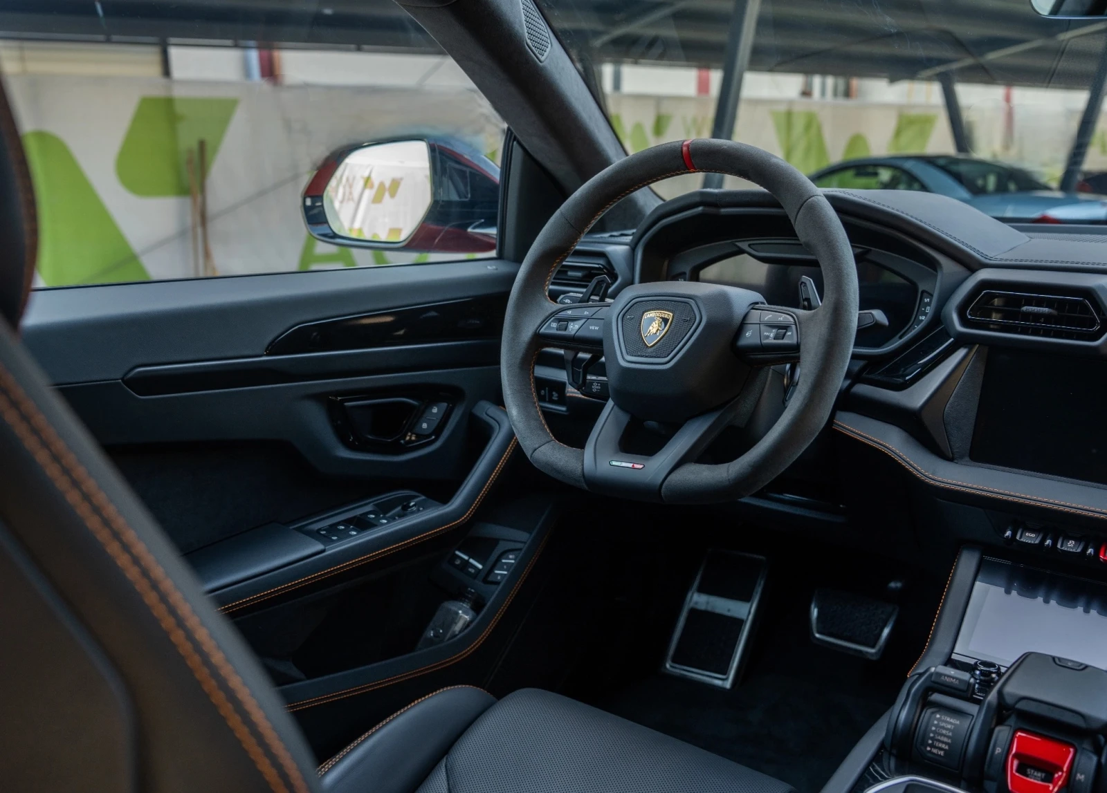 Lamborghini Urus SE 4.0 V8 AWD, снимка 6 - Автомобили и джипове - 54339575