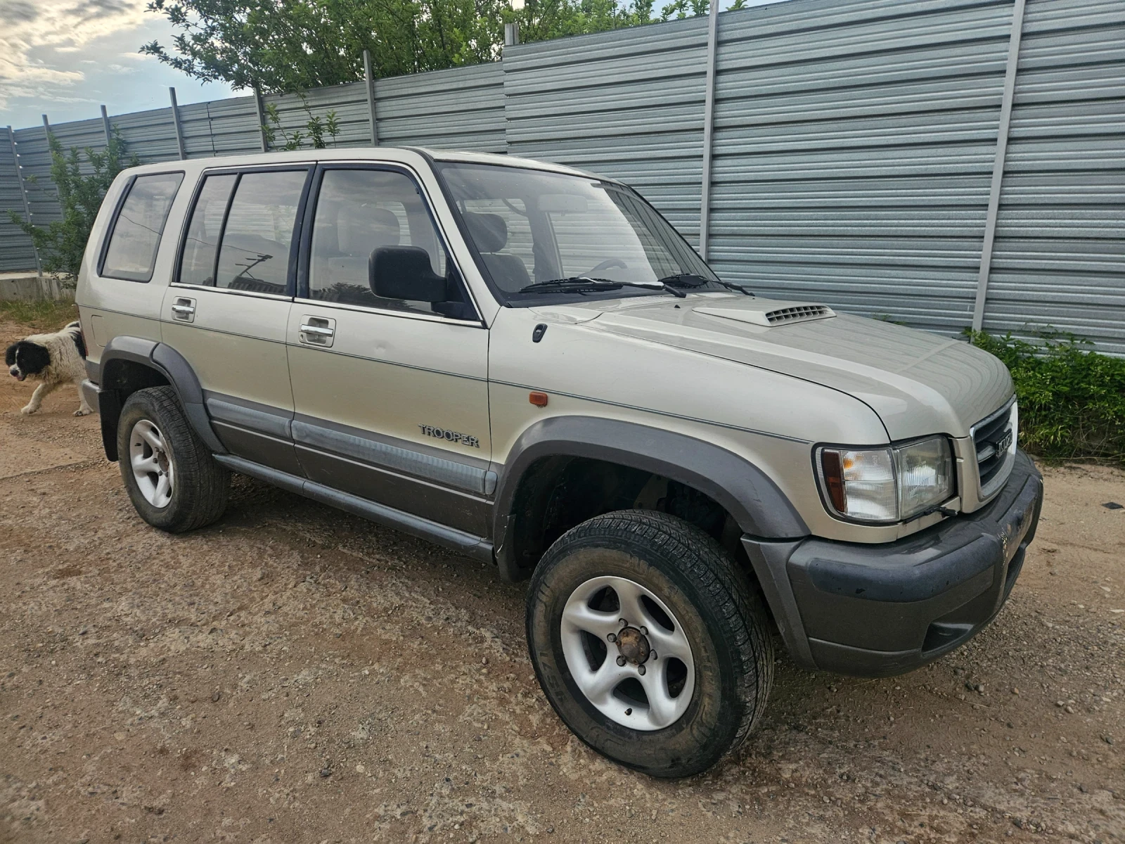 Isuzu Trooper 3.0dizel 160ks 2000god, снимка 6 - Автомобили и джипове - 54877248