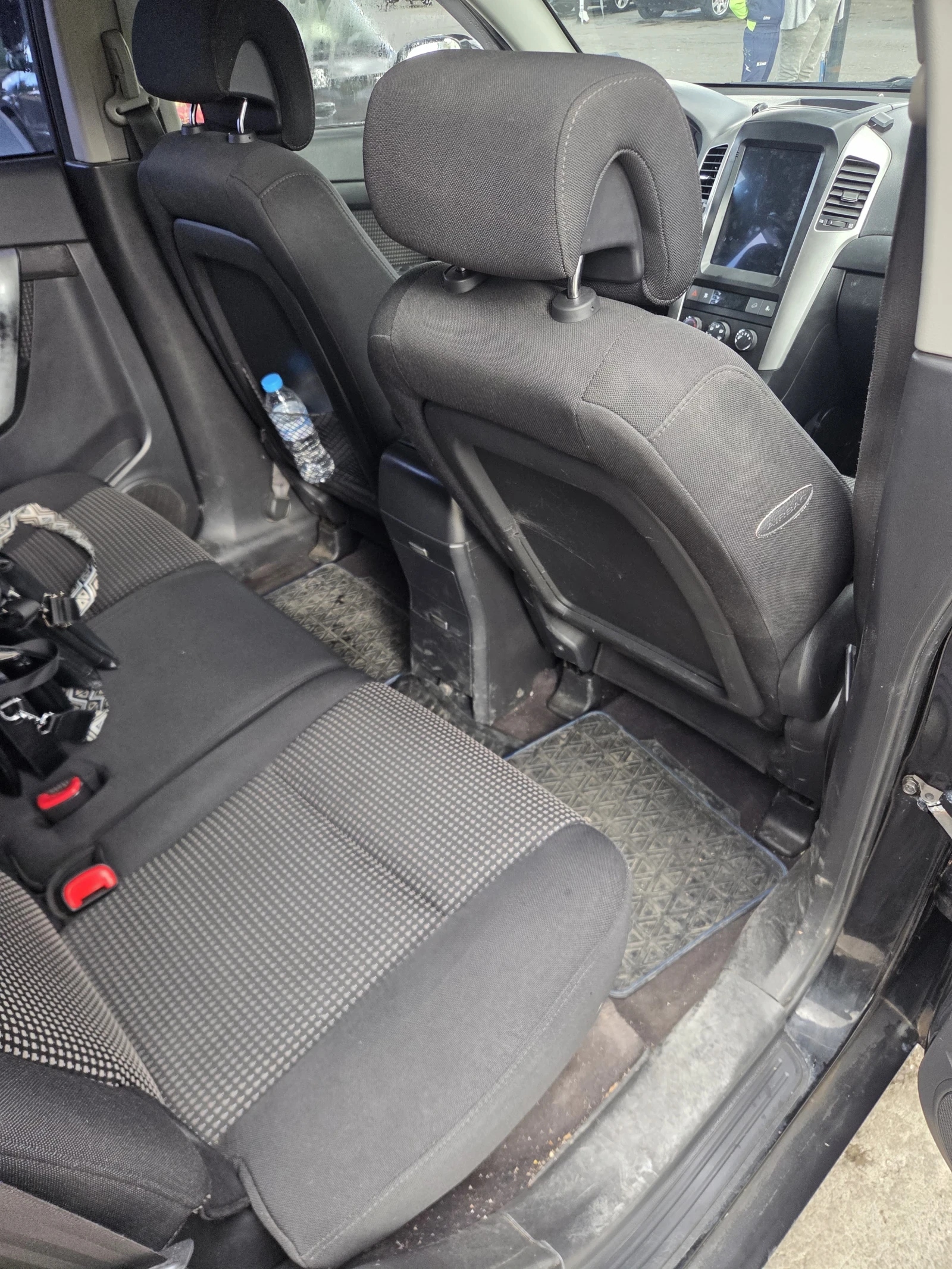 Chevrolet Captiva, снимка 6 - Автомобили и джипове - 56246864