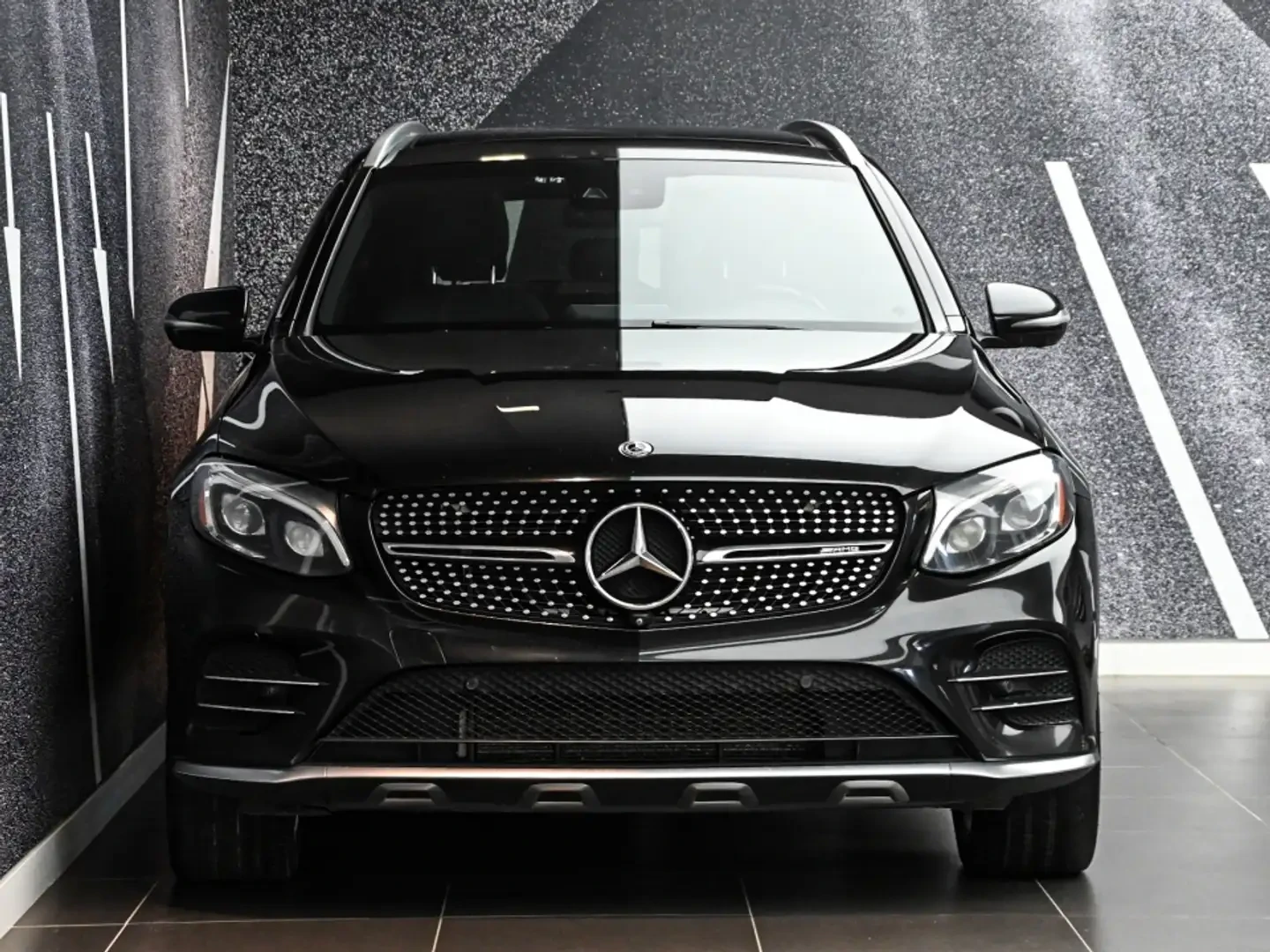 Mercedes-Benz GLC 43 AMG BURMESTER/360 CAMERA/PANORAMA/ALCANTARA/, снимка 2 - Автомобили и джипове - 56253790